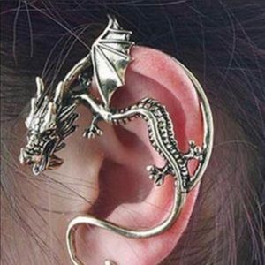 Dragon Kiss Ear Hook Earring!